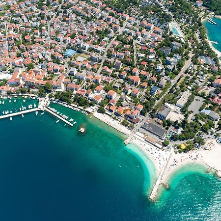 Apartments With A Parking Space Selce, Crikvenica - 5531 Exterior foto